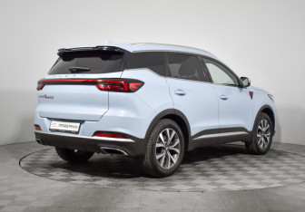 Подержанный автомобиль Chery Tiggo 7 Pro Max 2023 года (5 фото)