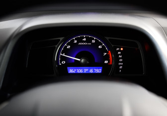 Подержанный автомобиль Honda Civic Sedan 2008 года (11 фото)