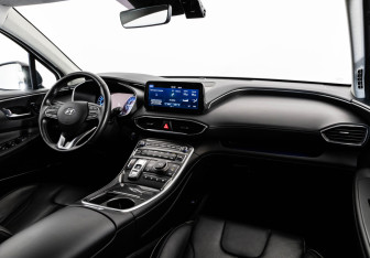 Подержанный автомобиль Hyundai Santa Fe 2022 года (14 фото)