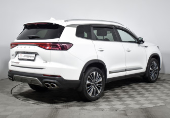 Подержанный автомобиль Chery Tiggo 8 Pro Max 2023 года (5 фото)