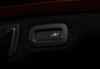 Подержанный автомобиль Volvo S60 2019 года (22 фото)