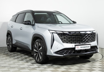 Подержанный автомобиль Geely Atlas 2023 года (3 фото)