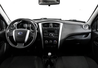 Подержанный автомобиль Datsun mi-DO 2019 года (10 фото)