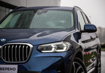 Подержанный автомобиль BMW X3 2021 года (2 фото)