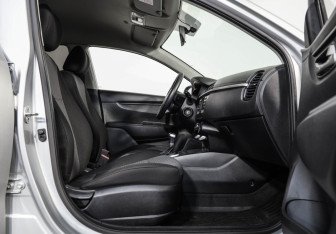 Подержанный автомобиль Kia Rio Hatchback 2019 года (20 фото)