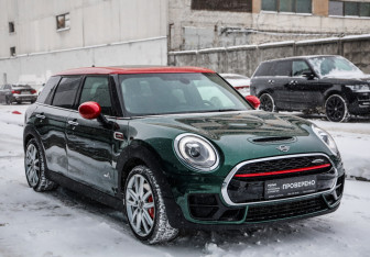 Подержанный автомобиль MINI Clubman Wagon 2018 года (4 фото)