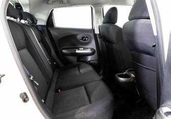 Подержанный автомобиль Nissan Juke 2012 года (14 фото)