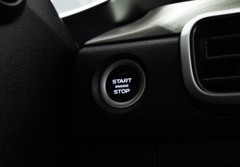 Подержанный автомобиль Geely Coolray 2023 года (20 фото)