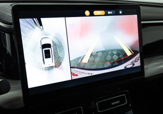 Подержанный автомобиль GAC GS8 2024 года (16 фото)