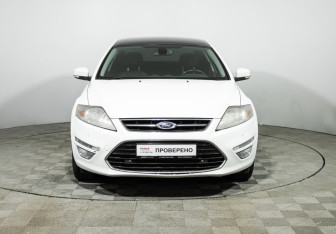 Подержанный автомобиль Ford Mondeo Sedan 2014 года (2 фото)