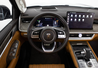 Подержанный автомобиль Tank 500 2023 года (10 фото)