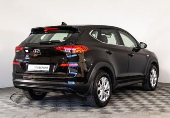 Подержанный автомобиль Hyundai Tucson 2019 года (5 фото)