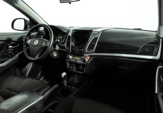 Подержанный автомобиль SsangYong Actyon 2013 года (9 фото)