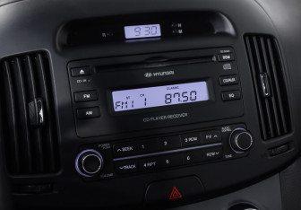 Подержанный автомобиль Hyundai Elantra Sedan 2008 года (13 фото)