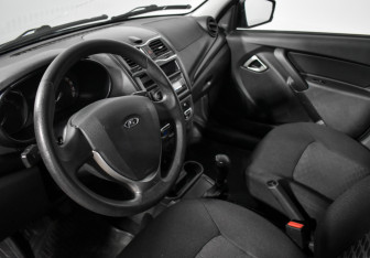 Подержанный автомобиль LADA (ВАЗ) Granta Sedan 2023 года (9 фото)