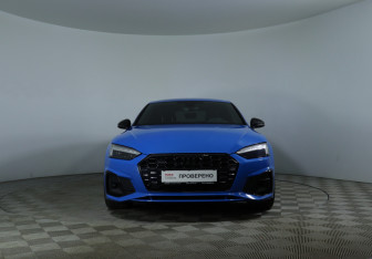 Подержанный автомобиль Audi A5 Liftback 2020 года (2 фото)