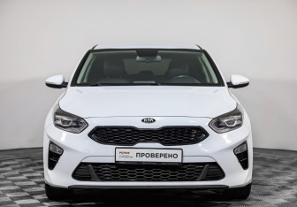 Подержанный автомобиль Kia Ceed Hatchback 2018 года (2 фото)