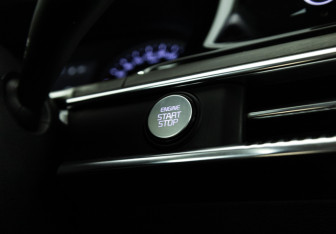 Подержанный автомобиль Kia K5 2021 года (17 фото)