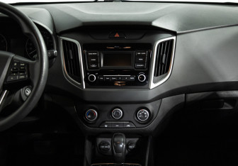 Подержанный автомобиль Hyundai Creta 2021 года (14 фото)