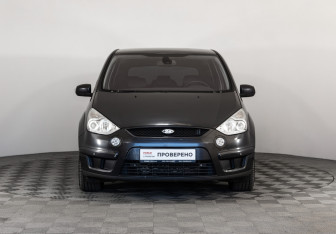 Подержанный автомобиль Ford S-MAX 2008 года (2 фото)