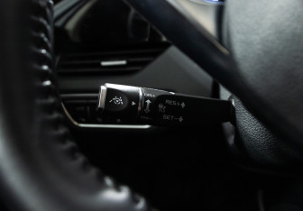 Подержанный автомобиль FAW Bestune B70 2023 года (22 фото)