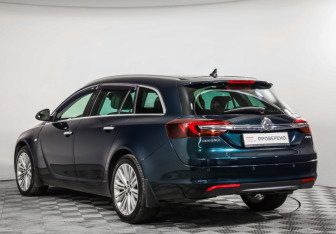 Подержанный автомобиль Opel Insignia Wagon 2014 года (7 фото)