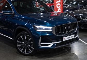 Подержанный автомобиль Geely Monjaro 2024 года (6 фото)
