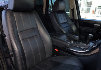 Подержанный автомобиль Land Rover Range Rover Sport 2011 года (17 фото)