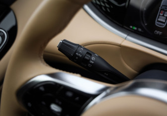 Подержанный автомобиль Voyah Free 2023 года (27 фото)