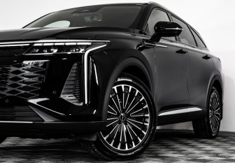 Подержанный автомобиль Exeed RX 2024 года (2 фото)