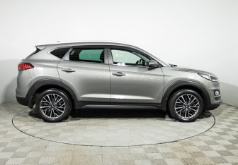 Подержанный автомобиль Hyundai Tucson 2019 года (4 фото)