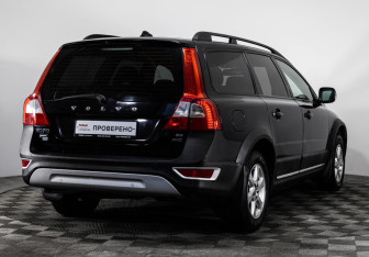 Подержанный автомобиль Volvo XC70 2007 года (5 фото)