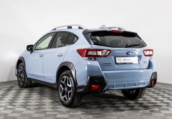 Подержанный автомобиль Subaru XV 2018 года (7 фото)