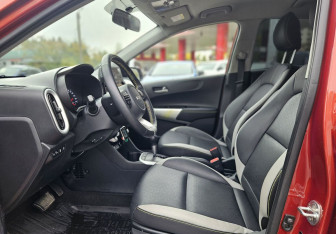 Подержанный автомобиль Kia Picanto 2022 года (9 фото)