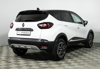 Подержанный автомобиль Renault Kaptur 2021 года (5 фото)