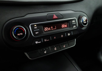 Подержанный автомобиль Kia Sorento 2019 года (18 фото)