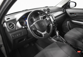 Подержанный автомобиль Suzuki Vitara 2020 года (9 фото)