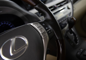 Подержанный автомобиль Lexus RX 2014 года (23 фото)