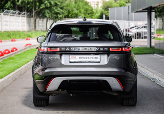Подержанный автомобиль Land Rover Range Rover Velar 2017 года (7 фото)