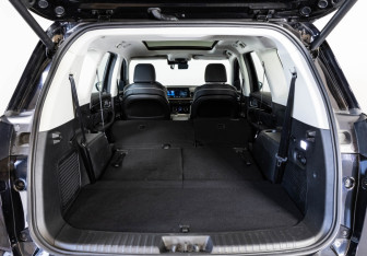 Подержанный автомобиль Exeed VX 2023 года (30 фото)