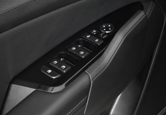 Подержанный автомобиль Kia Sportage 2023 года (10 фото)