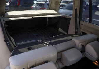 Подержанный автомобиль Land Rover Range Rover 2012 года (37 фото)