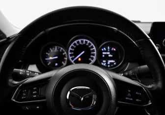 Подержанный автомобиль Mazda 6 Sedan 2019 года (15 фото)