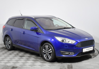 Подержанный автомобиль Ford Focus Wagon 2018 года (3 фото)