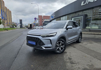 Подержанный автомобиль BAIC X7 2024 года (1 фото)