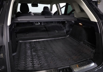 Подержанный автомобиль Geely Atlas Pro 2023 года (30 фото)