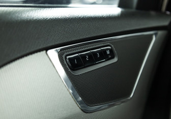 Подержанный автомобиль Volvo XC90 2017 года (16 фото)