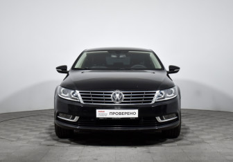 Подержанный автомобиль Volkswagen Passat CC 2013 года (2 фото)