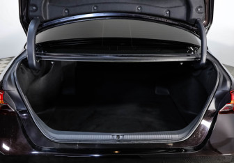 Подержанный автомобиль Toyota Avalon 2022 года (39 фото)