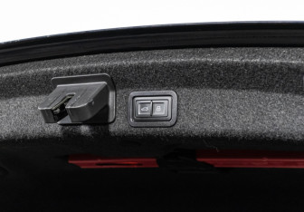 Подержанный автомобиль Audi A6 Sedan 2018 года (24 фото)